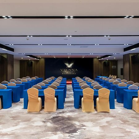 Vienna International Hotel Guangzhou Baiyun International Conference Center Ngoại thất bức ảnh