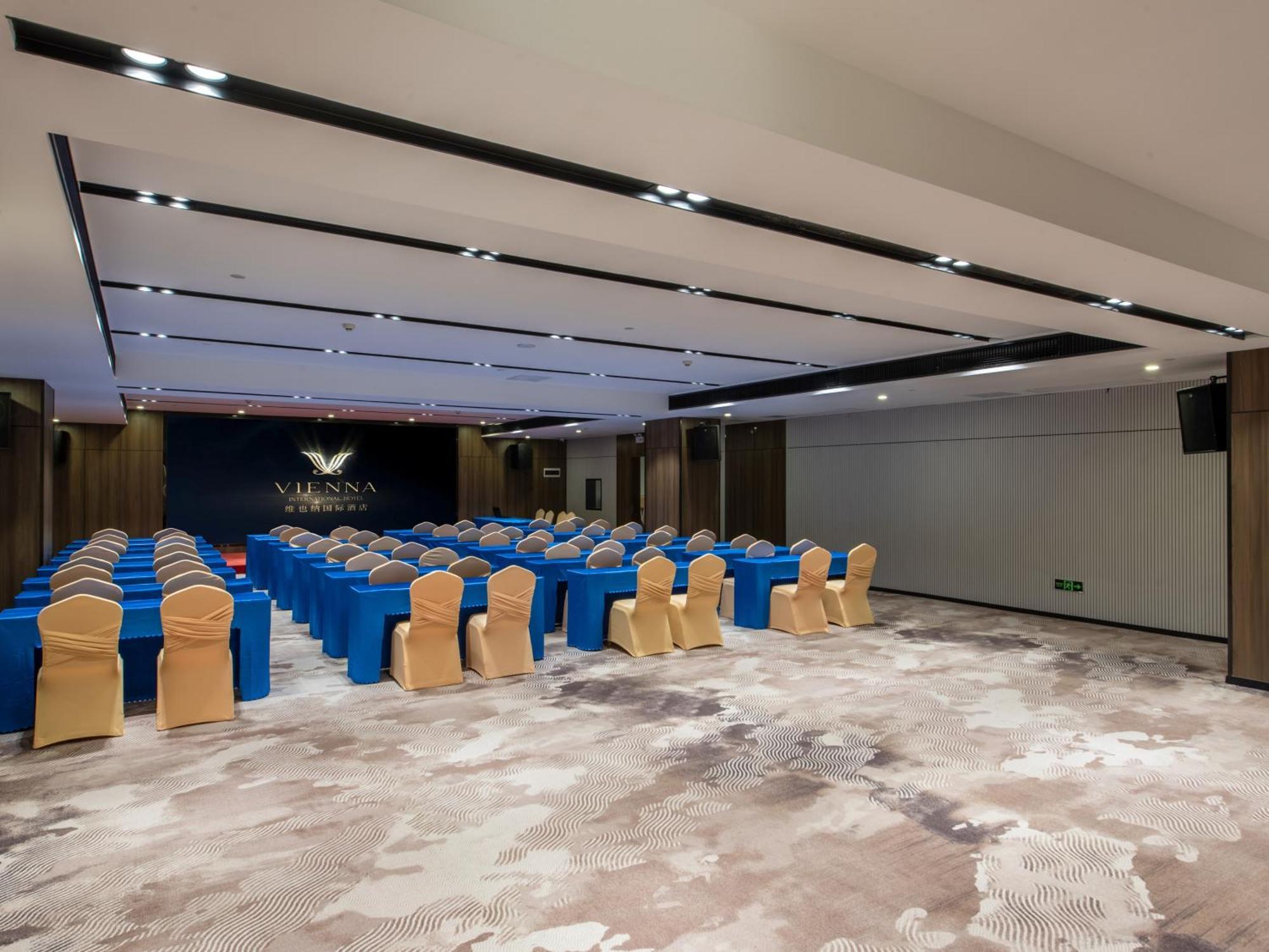 Vienna International Hotel Guangzhou Baiyun International Conference Center Ngoại thất bức ảnh