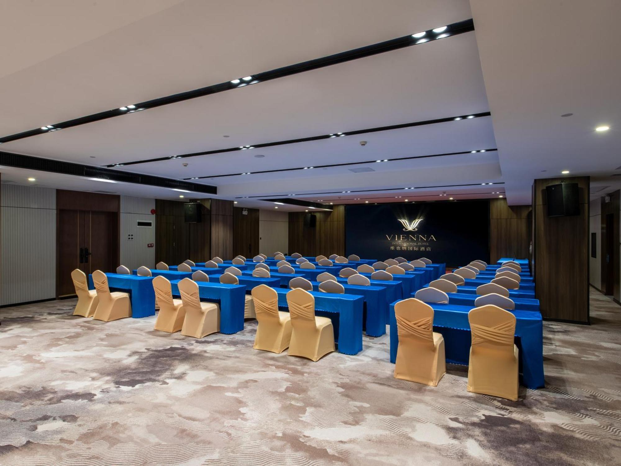 Vienna International Hotel Guangzhou Baiyun International Conference Center Ngoại thất bức ảnh