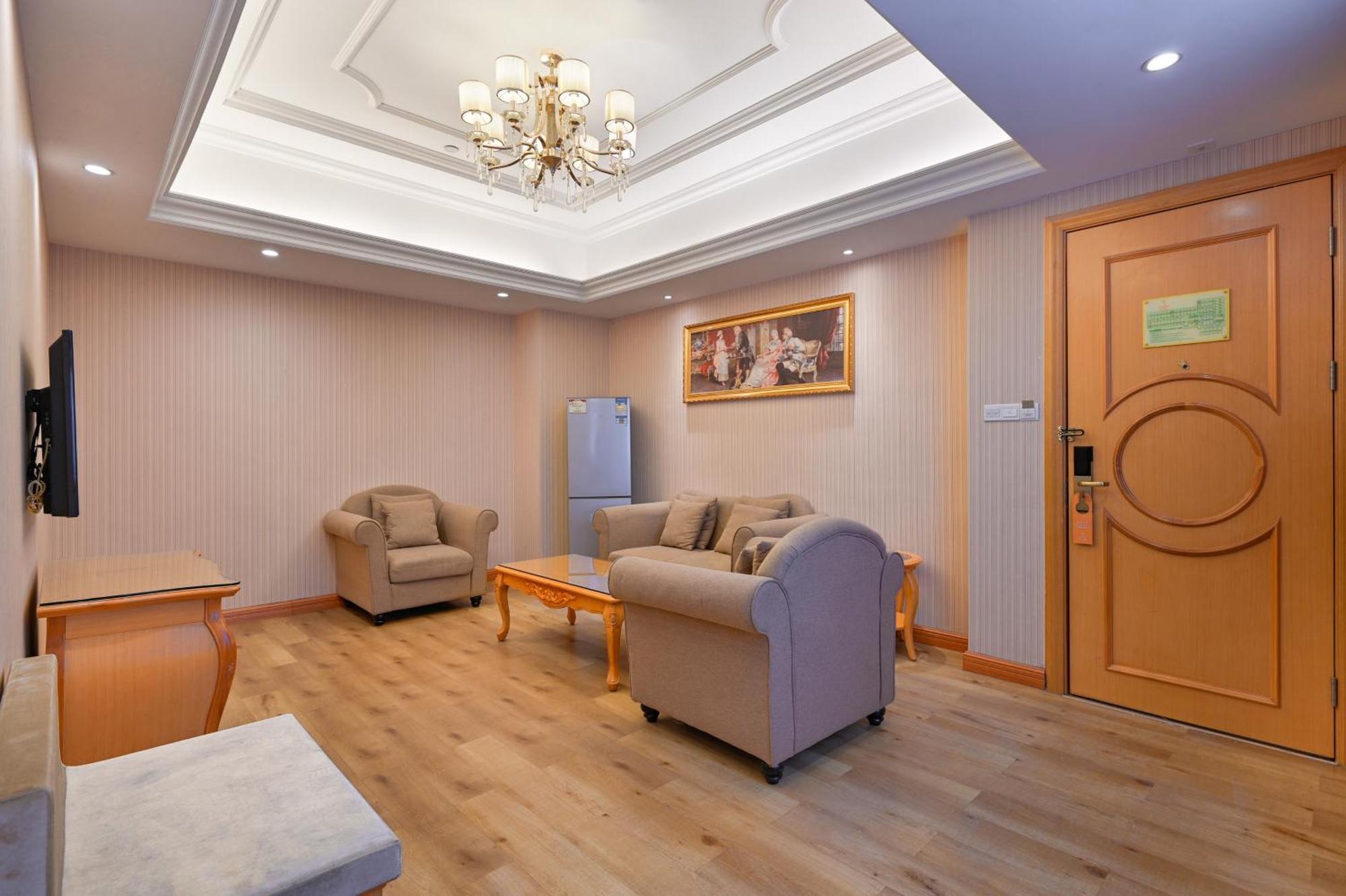 Vienna International Hotel Guangzhou Baiyun International Conference Center Ngoại thất bức ảnh