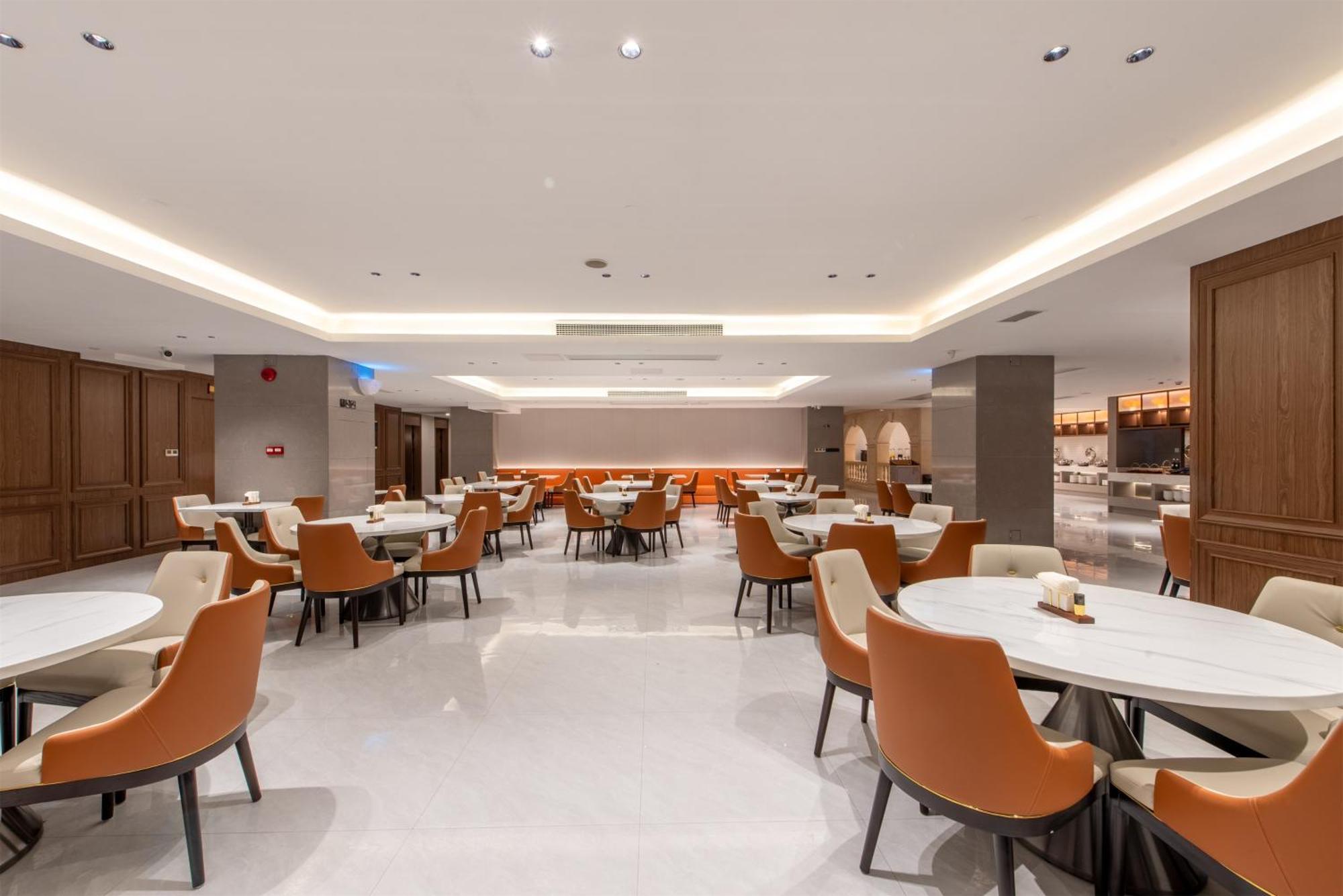 Vienna International Hotel Guangzhou Baiyun International Conference Center Ngoại thất bức ảnh